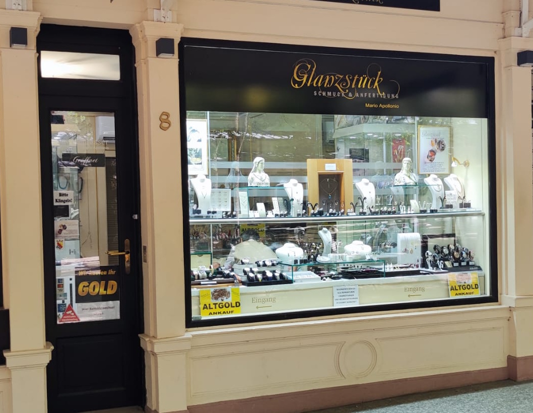 Glanzstück Schaufenster mit Schmuckauslage, Kaiserallee 1A, Kurgarten 8 Baden-Baden